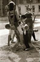 cca 1977 Kecskemét, Széchenyi város építése, 59 db vintage negatív, 24x36 mm