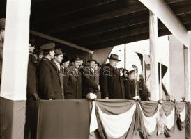 cca 1962 Hatvan, vasutasok eskütétele és avatása, 6 db vintage negatív, 6x9 cm