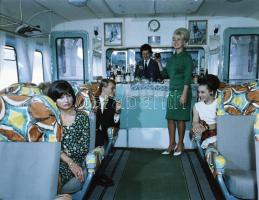 cca 1966 Vasúti étkezőkocsi, 4 db vintage negatív, 6x7 cm