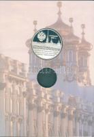 Oroszország 1998. "Mihály és Alexandra" Ag emlékérem 27g + 1901-es 2k emléklapon T:PP