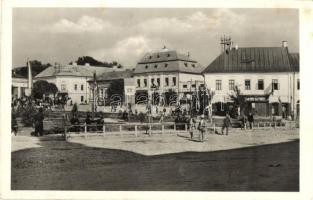 30 db RÉGI magyar és történelmi magyar városképes lap, vegyes minőségben / 30 pre-1945 Hungarian and...