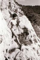 cca 1976 Hétvégi fotózások, szolidan erotikus felvételek, 28 db vintage negatív, 24x36 mm