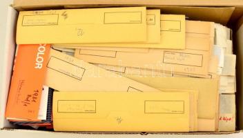 cca 1970 és 1988 között készült negatívok és diapozitívok vegyes tétele, sokféle témáról, jó minőség...