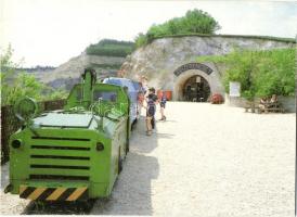 11 db modern vasút, mozdony motívumos képeslap / 11 modern railway, locomotive motive postcards