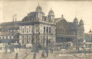 Budapest VI. Nyugati pályaudvar, vasútállomás, kerékpár, villamos (Rb)