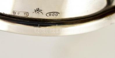 Ezüst(Ag) karéjos tálka, jelzett, d: 14,5 cm, nettó: 131,5 g