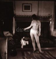 cca 1975 12 db erotikus, pornográf fotónegatív, tekercsben