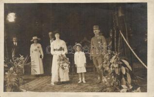 1918 Pozsony, Pressburg, Bratislava; Királyi pár, IV. Károly, Zita és Ottó / Charles IV, Zita and Otto the Crown Prince. Phot. Br. Schuhmann