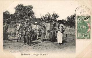 Toffo, Village, indigenous people