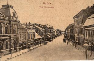Nyitra, Nitra; Tóth Vilmos utca, Weisz Lipót üzlete. Schwarz A. kiadása 693. / street view, shop (EK)