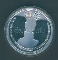 Hollandia 2002. 10€ Ag "Willem-Alexander & Maxima" házasságkötésének alkalmából kiadott emlékérem T:PL Eredeti díszdobozban, tanúsítvánnyal!