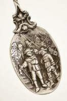 Ezüst(Ag) "Éjjeli őrjárat" díszkanál, jelzés nélkül, h: 13 cm, nettó: 25,2 g