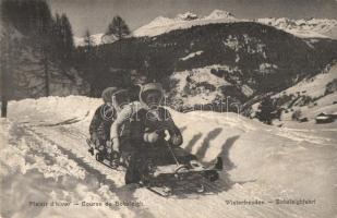 Plaisir dhiver. Course de Bobsleigh. R. F. B. 2834. / Winterfreuden. Bobsleighfahrt / Winter sport, bobsleigh, sledding people (EK)