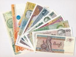 Vegyes: 10db-os külföldi bankjegy tétel T:I,I- Mixed: 10pcs foreig banknote lot C:UNC,AU