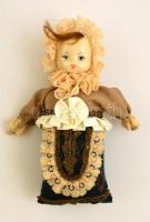 Régi porcelán fejű és kezű baba, h: 19 cm