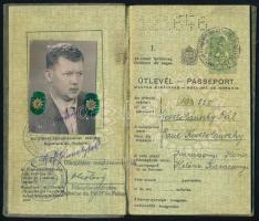 1937 Fényképes magyar útlevél, a tulajdonos feleségére is kiterjesztve