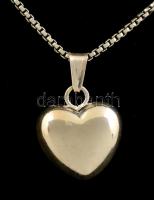 Ezüst(Ag) nyaklánc, szív medállal, jelzett, h: 42 cm, 1,5×1,5 cm, nettó: 7,5 g