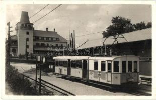 Budapest XII. Széchenyi-hegy, Svábhegyi fogaskerekű vasút végállomása, Vörös Csillag szálló