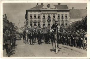 1940 Szatmárnémeti, Satu Mare; bevonulás, Horthy Miklós / entry of the Hungarian troops with Horthy