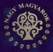 "Nagy Magyarok" emlékérem sorozathoz készült díszdoboz, 12 férőhelyes kivehető tálcával. H...