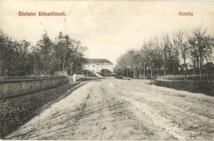 1920 Előszállás, Cisztercita rendi kastély + érdekes filatélia