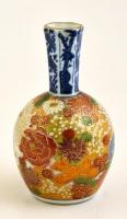 Japán vagy kínai váza, matricás, jelzett, hibátlan, m: 11,5 cm
