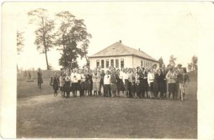 1931 Debrecen, Pallag-puszta, kirándulás csoportképe. photo