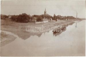 1916 Szolnok, Tisza és Zagyva összefolyása halászhajókkal. photo