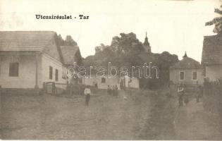 1925 Tar, utcai részlet, templom a háttérben. photo