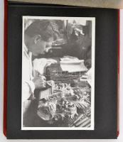 1943 Budapest, Dénes Miklós (?-?) fafaragó munkái a Műcsarnok tavaszi kiállításán, 22 db fotó, albumba rendezve + Dénes Miklós aláírása 1961-es levelezőlapon