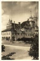 Lőcse, Levoca; Városháza és a Lőcsei Fehér asszony háza / Radnica, klietka Bielej panej / town hall and villa  (EK)