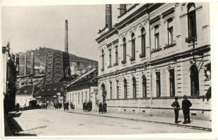 Resica, Resita; Városháza, bánya / Primaria / town hall, mine