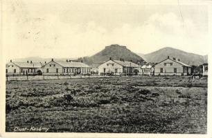 3 db RÉGI kárpátaljai képeslap; Huszt laktanya, Ungvár, Hucul esküvő / 3 pre-1945 Transcarpathian po...