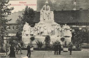 Budapest V. Gizella tér (Vörösmarty tér), Vörösmarty szobor, Maison Marianne üzlet, Möbelstoff