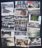 Kb 500 db régi külföldi városképes lap, benne sok horvát, olasz, német, francia, osztrák. Érdekes, v...