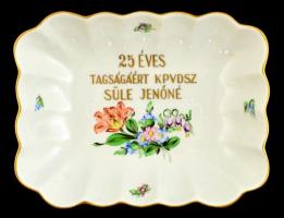 Herendi virág mintás tál, 25 éves tagságért KPVDSZ Süle Jenőné felirattal, 18×14 cm