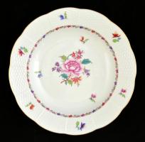 Herendi bazsarózsa mintás tányér, kézzel festett, jelzett, kopott festéssel, d: 24 cm