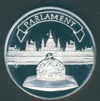 "Budapest-Parlament" modern Ffém emlékérem T:PP