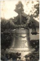 1935 Kisgejőc, Mali Hejivci, Mali Heivtsi; Egry Ferenc harangöntő mester harangja virágokkal / Hungarian Bellfounding masters church bell with flowers. photo (fl)