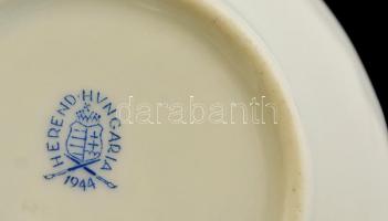 Herendi Nyitra és Pest-Pilis-Solt Kiskun vármegye tálka, kézzel festett, jelzett, kopott aranyozás, ...