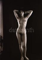 cca 1972 Szolid modellekről, szolidan erotikus felvételek, 26 db vintage negatív, 24x36 mm