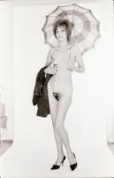 cca 1973 Hétvégi pörgés, szolidan erotikus felvételek, 29 db vintage negatív, 24x36 mm