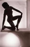 cca 1977 Örömteli pillanatok, szolidan erotikus felvételek, 9 db vintage negatív (24x36 mm) + 8 db m...