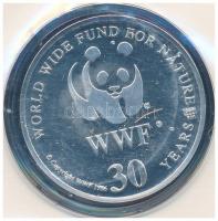 1986. "30 éves a WWF / Hegyi gorilla" jelzett Ag emlékérem német nyelvű tanúsítvánnyal és ...