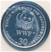 1986. "30 éves a WWF / Afrikai elefánt" jelzett Ag emlékérem német nyelvű tanúsítvánnyal é...