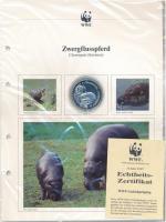 1986. "30 éves a WWF / Törpe víziló" jelzett Ag emlékérem német nyelvű tanúsítvánnyal és t...