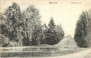 Kalocsa, Érseki kert, park. Moravcsik és Szeidler kiadása