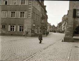 35 db régi fotónegatív, 6x4 cm