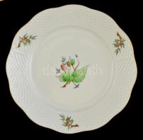 Herendi csipkebogyó mintás süteményes tányér (5 db), kézzel festett, jelzett (tanuló), egyiken lepat...