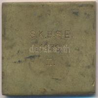 1939. Asztalitenisz Br díjplakett "S.K.B.S.E. 1939. II." (44x45mm) T:2